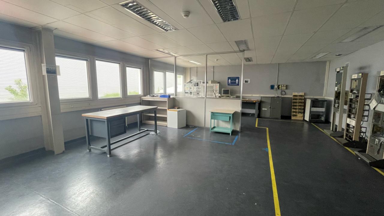 Local d'activité Buc 5836m² Location local d'activité Buc Yvelines OLACT2531259 14